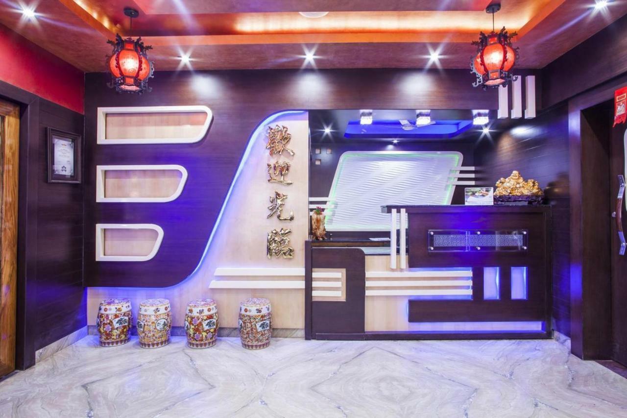 Hotel Lee Garden Пури Екстериор снимка